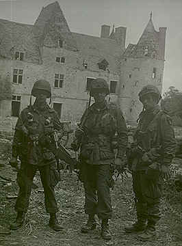 pamgerl7.JPG (45111 bytes)