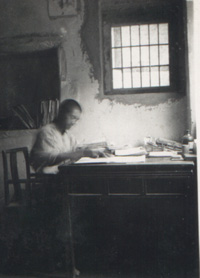 nycum7.JPG (20268 bytes)